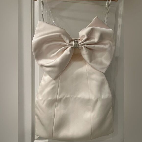 NWOT Bronx and Banco Evie‎ Bow Satin Minidress Elegant white Mini Dress - Picture 15 of 16